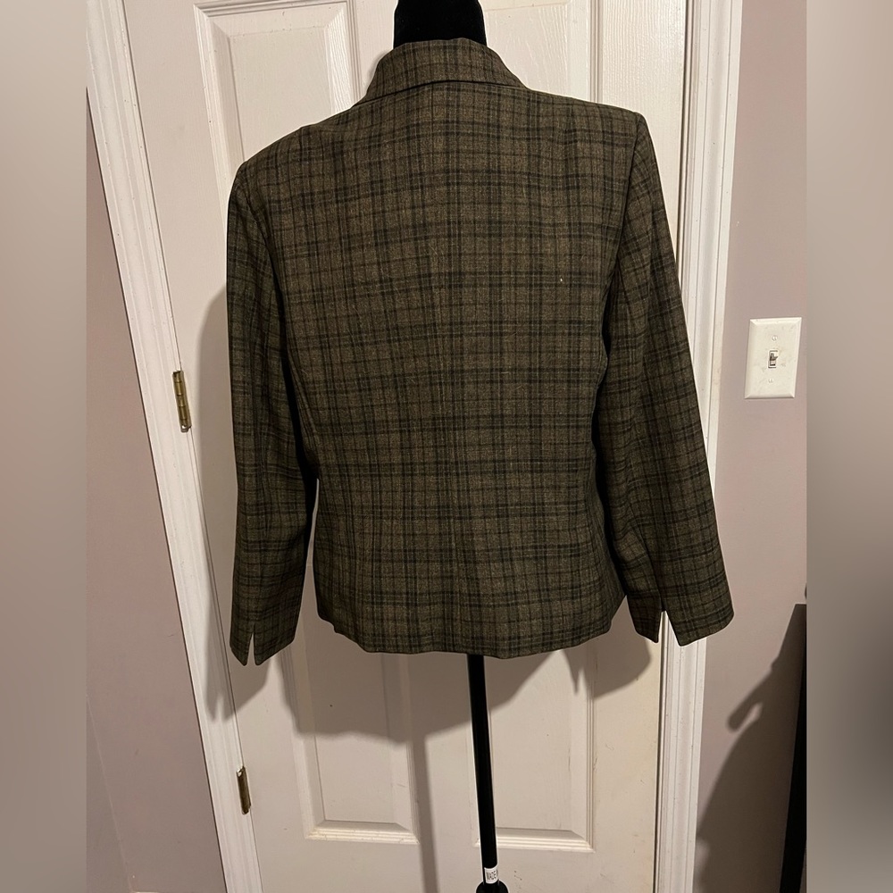 Collections for Le Suit tweed jacket size 16P - Picture 2 of 3